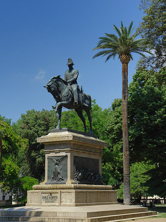 Foto Statue von Carlo Alberto - Rom