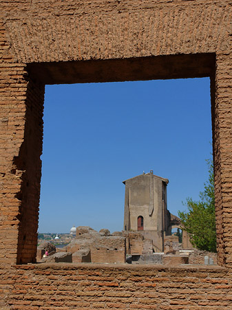 Fenster im Domus Augustana