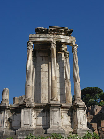 Tempel der Vesta Fotos