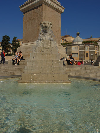 Löwenbrunnen