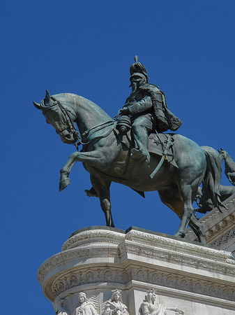 Foto Bronzestatue von Victor Emmanuel