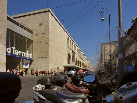 Mofas am Hauptbahnhof