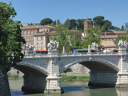 Fotos Ponte Vittorio Emanuele II | Rom