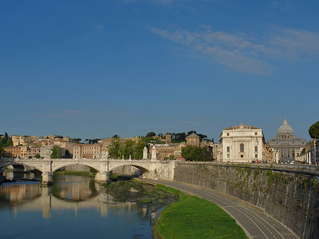 Fotos Blick zur Ponte Vittorio Emanuele II