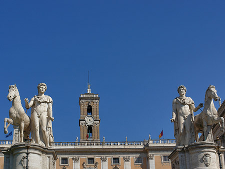 Fotos Statuen der Dioskuren | Rom