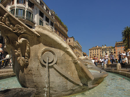 Foto Schiff im Barcaccia Brunnen