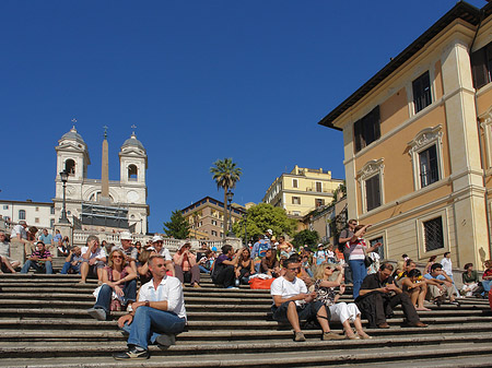 Foto Treppe mit Kirche