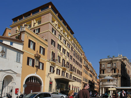 Foto Piazza del Monti - Rom